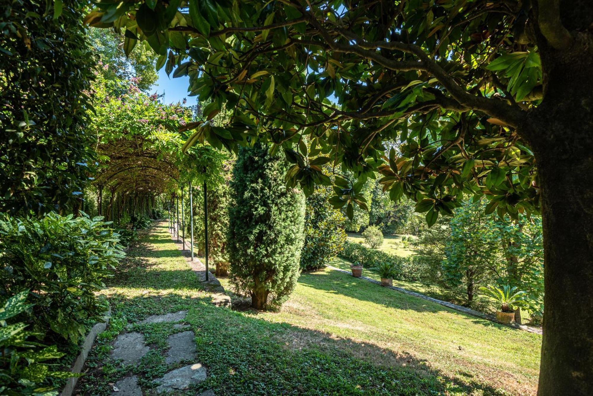 Flairhouse Parco Villa Gravedona Exterior photo